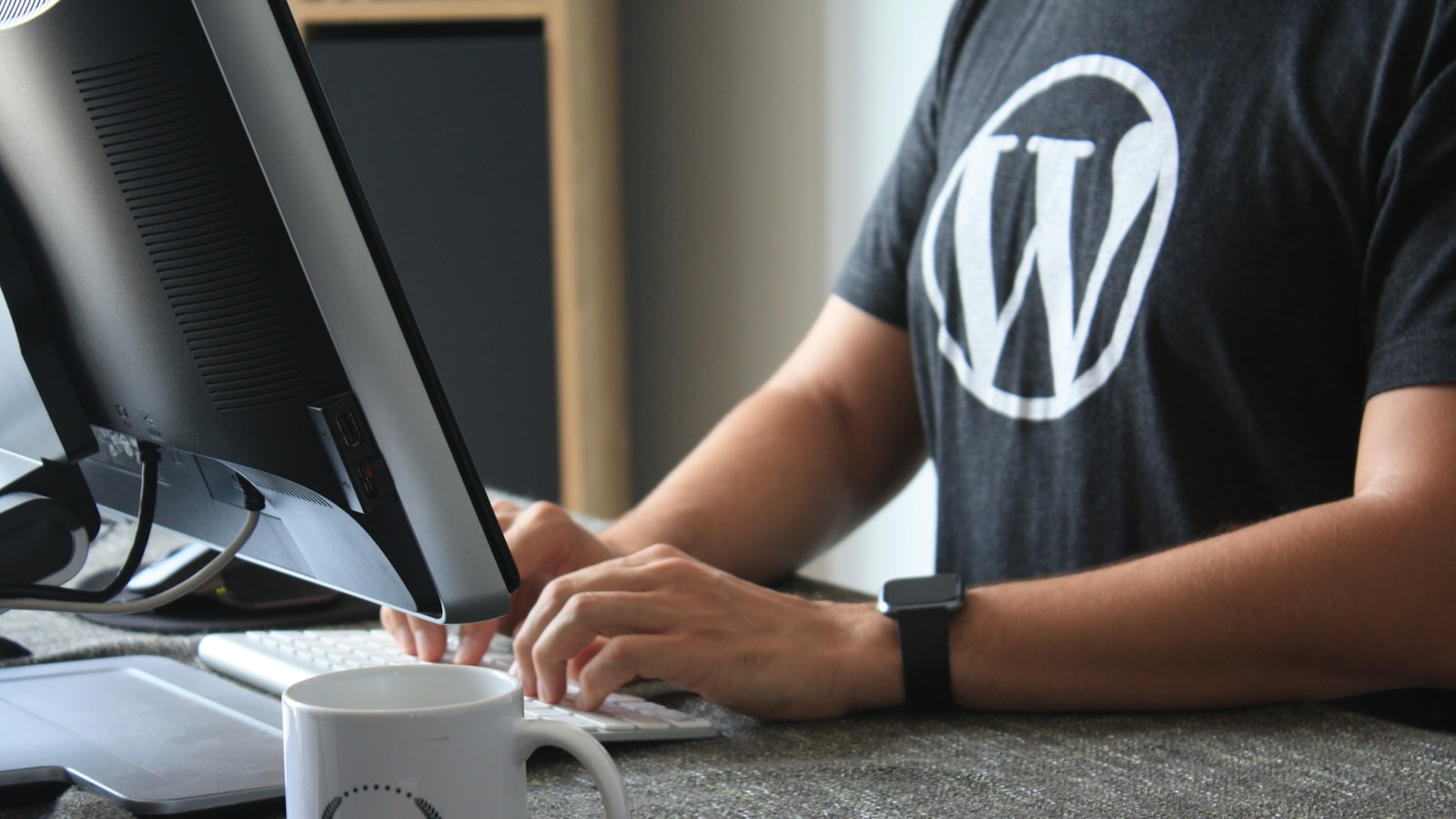WooCommerce 11.0 Release Postponed: What Developers Need to Know